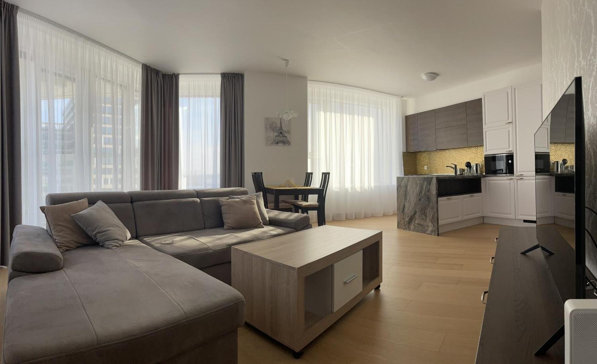 Sag Panorama City Apartment 3 Rooms Free Parking Free Wifi Μπρατισλάβα Εξωτερικό φωτογραφία